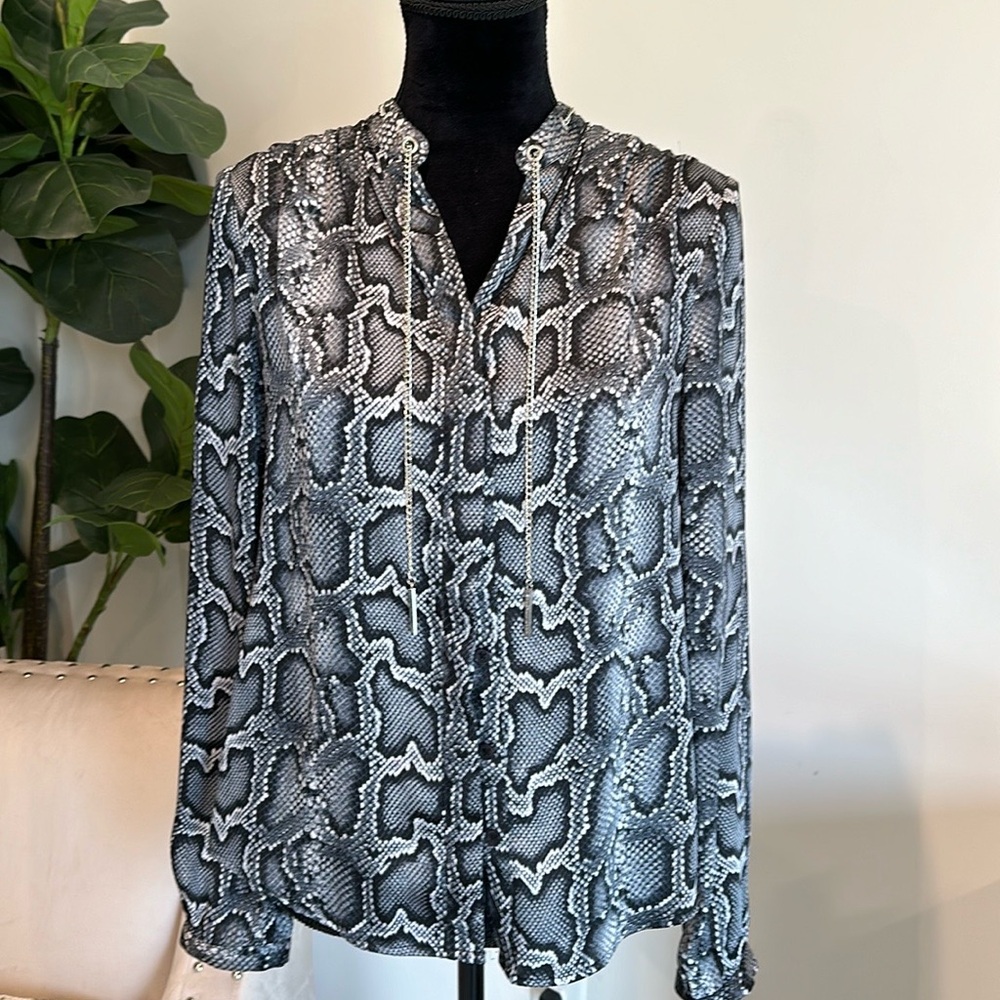 Michael Kors top